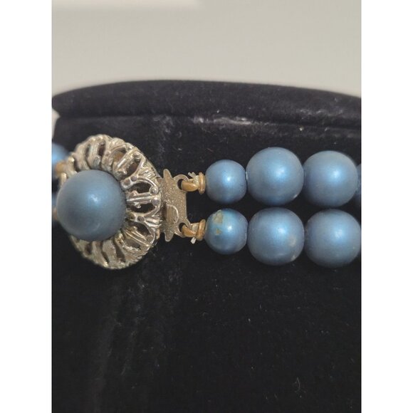 Vtg Estate Double Strand Graduated Faux Blue Pearl Necklace Ornate Clasp - Picture 4 of 8